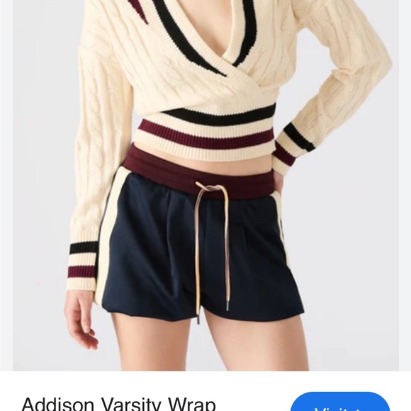 New Steve Madden V-Neck Sweater in Cream with Black and Burgundy Stripes size M - Picture 4 of 11